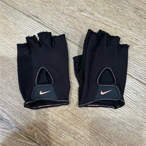 Nike Training Gloves